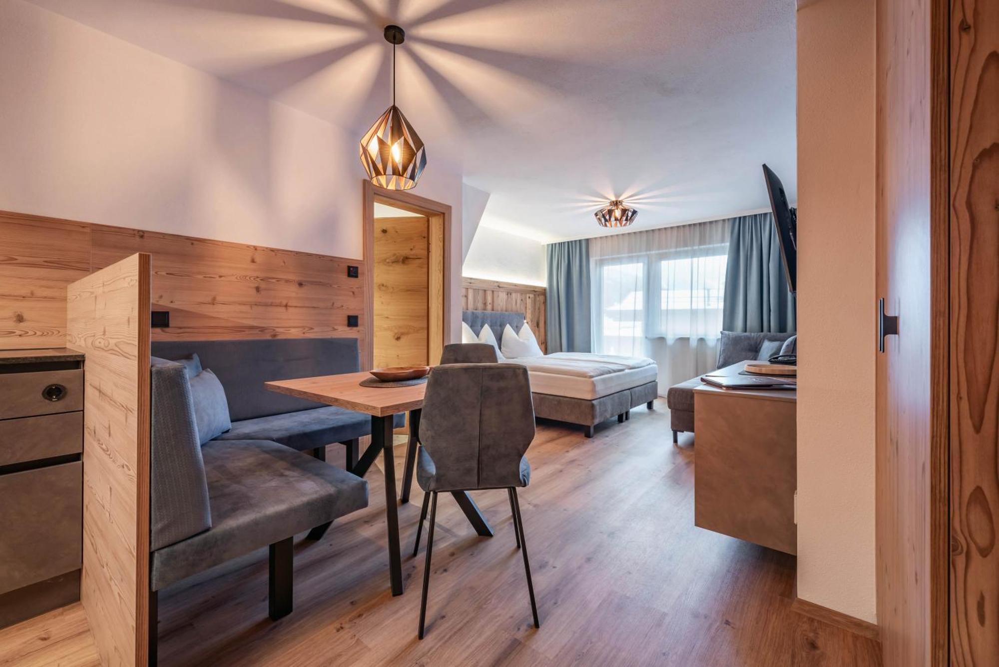 Montana Apartments Mayrhofen Eksteriør bilde